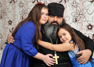 Собираем средства на помощь иерею Александру Туховскому