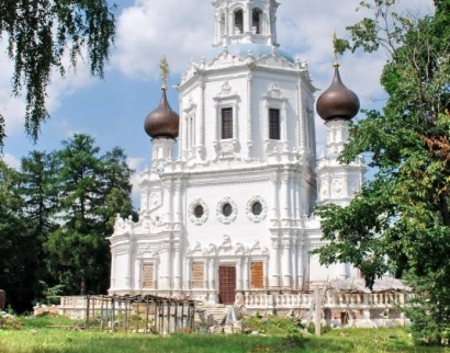 Церковь Троицы Живоначальной в Троицком-Лыково