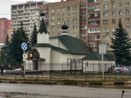 Церковь Макария, митрополита Алтайского и сквер