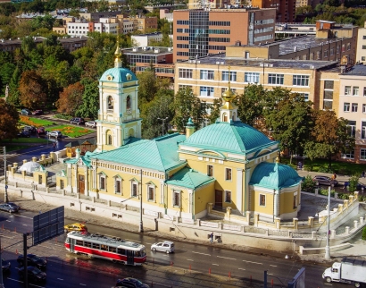 Храм Преображения Господня на Преображенской площади г. Москва