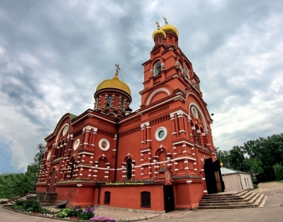 Храм всех святых в  Красном селе