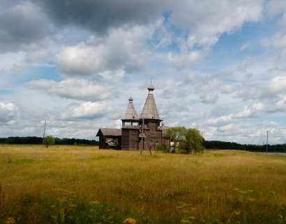 Церковь Иоанна Златоуста в Саунино