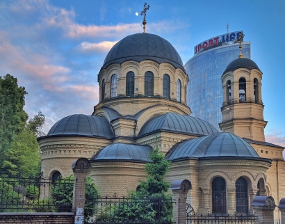 Свято-Михайлівська церква