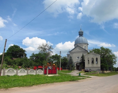 Церква Введення у Храм Пречистої Діви Марії УАПЦ