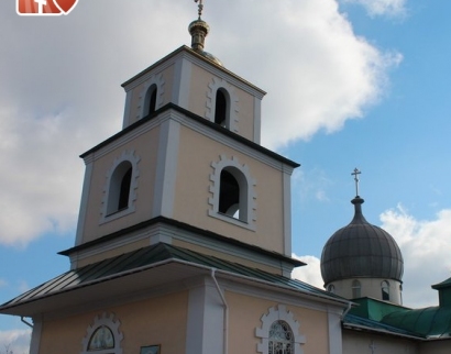 Свято-Николаевский храм в г. Кировск