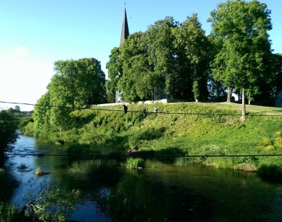 Lüganuse kirik