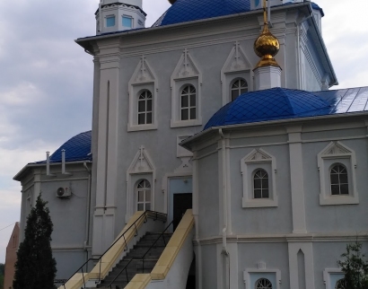 Храм