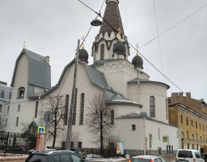 Храм Святителя Петра Митрополита Московского на Роменской улице