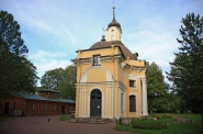 Храм святых апостолов Петра и Павла в Знаменке