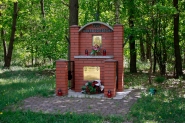 Żołnierska kapliczka w miejscu formowania się 3 Brygady 1 Korpusu Pancernego