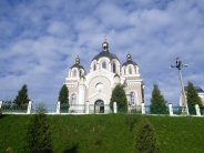 Церква святих апостолів Петра і Павла
