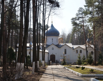 Храм священномученика Владимира