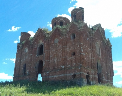 Храм