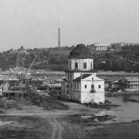 Фотографии храма в разные периоды