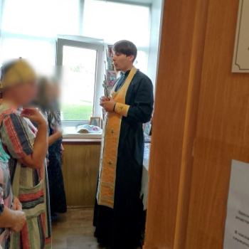 ​СОЦИАЛЬНОЕ СЛУЖЕНИЕ: ТАИНСТВА В ЦЕНТРАЛЬНОЙ РАЙОННОЙ БОЛЬНИЦЕ