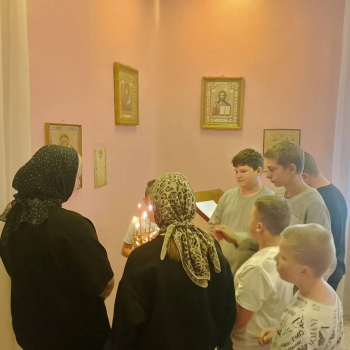 ​СОЦИАЛЬНОЕ СЛУЖЕНИЕ: БЕСЕДА О ВЕРЕ, ЗАПОВЕДЯХ И КРЕЩЕНИИ